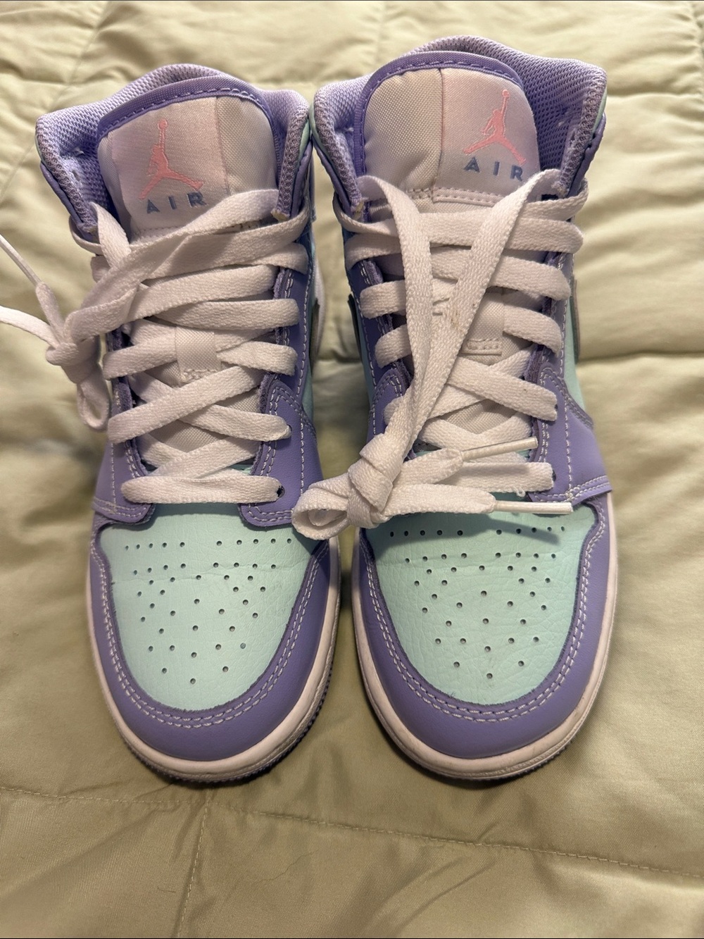Nike Air Jordan 1 kids Purple Pulse/Arctic Punch sneakers